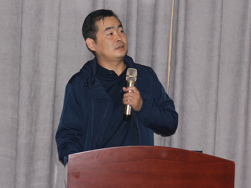 設(shè)計研發(fā)經(jīng)理汪建設(shè)