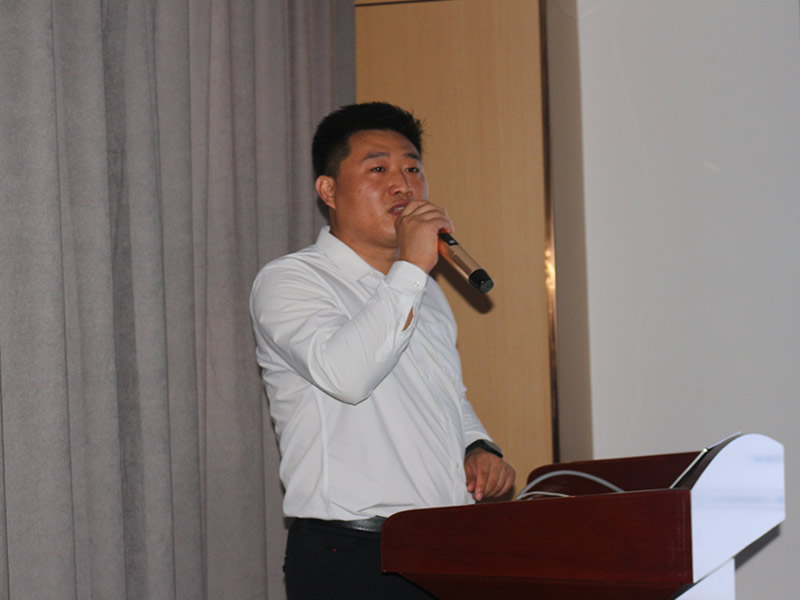 設計研發經理楊書棟(圖1)